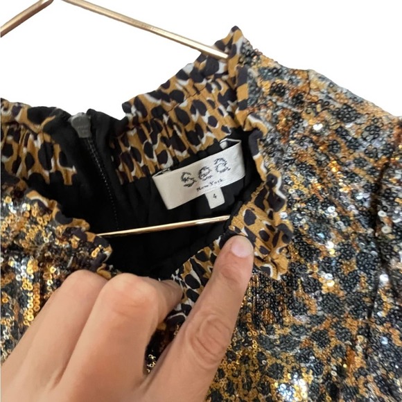 Sea NY Leopard Sequin Blouse Long Sleeve Elastic Neck Zip Back Gold Black Size 4 - Picture 4 of 6